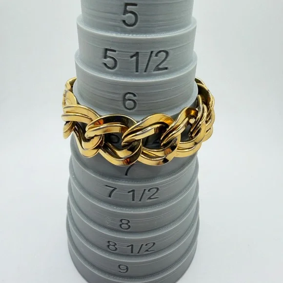 7" Vintage Monet Gold Tone double Twisted Link Bracelet w/ fold over clasp! - Picture 11 of 16